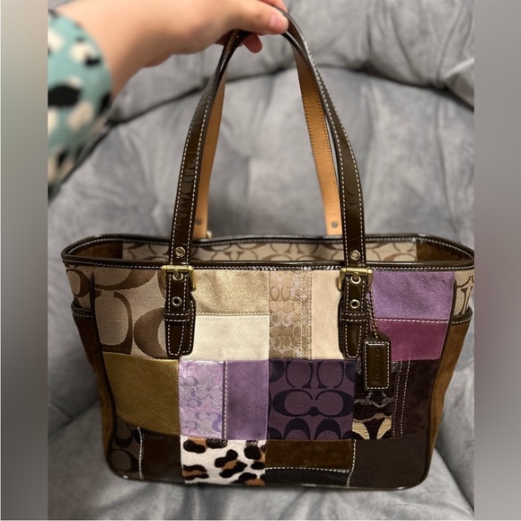 Coach patchwork purse. 9499 - Picture 2 of 6